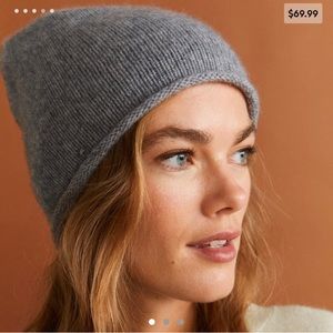 Mango 100% cashmere beanie - like new never worn. Originally $70